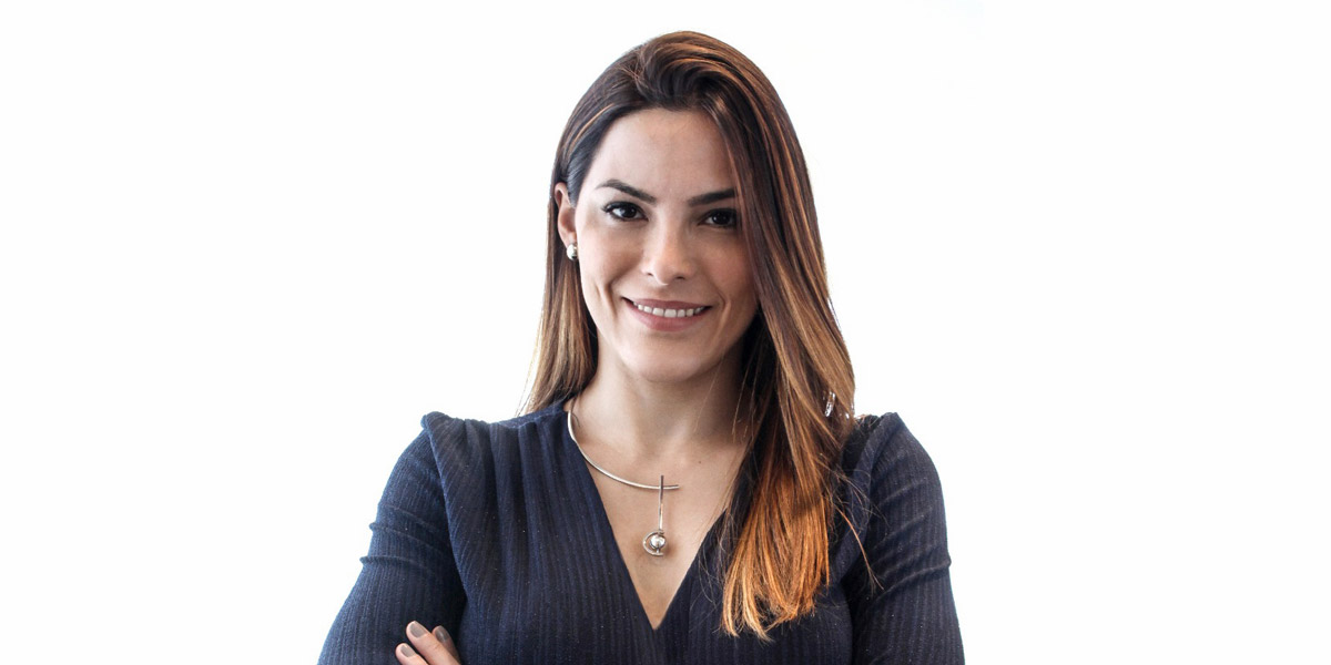 Slide Carla Oliveira